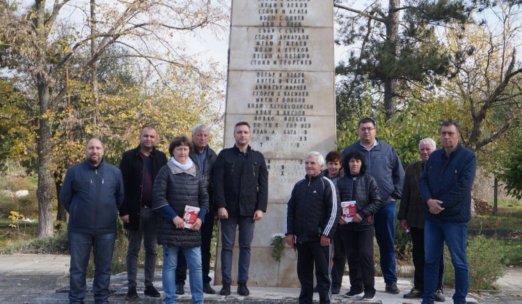 Кандидатите на „БСП за България“ продължават инициативата „Памет и слава“ 