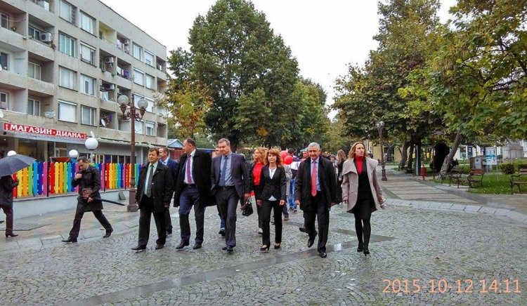 Миков в Елхово: БСП и кандидатите й няма да отстъпят от червените линии