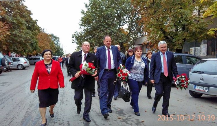Миков в Стралджа: Местните избори ще дадат импулс за цялостна промяна в България